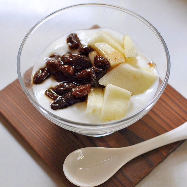 りんごと干しぶどう黒酢のヨーグルト レシピ 作り方 By ねこすけ 楽天レシピ